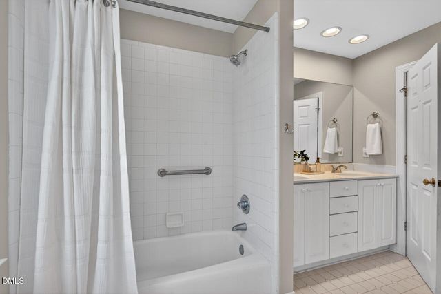 7707 Still Crossing Road, Chapel Hill, NC 27516