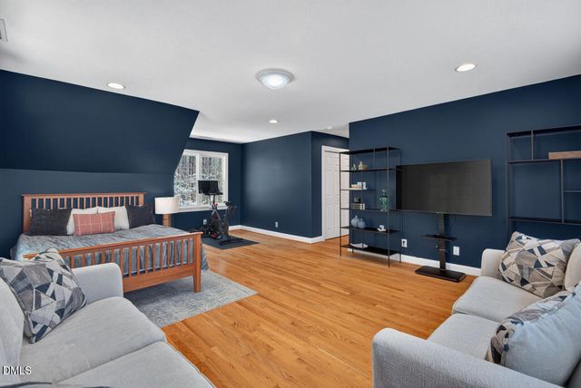 7707 Still Crossing Road, Chapel Hill, NC 27516