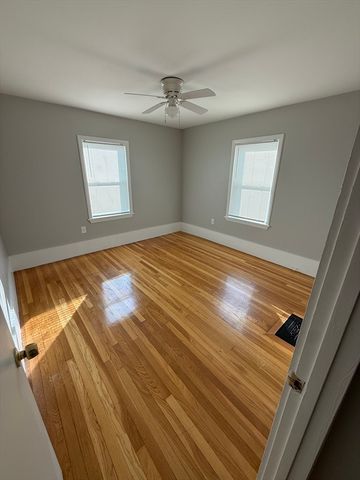 17 Alice Ave, Lynn, MA 01902