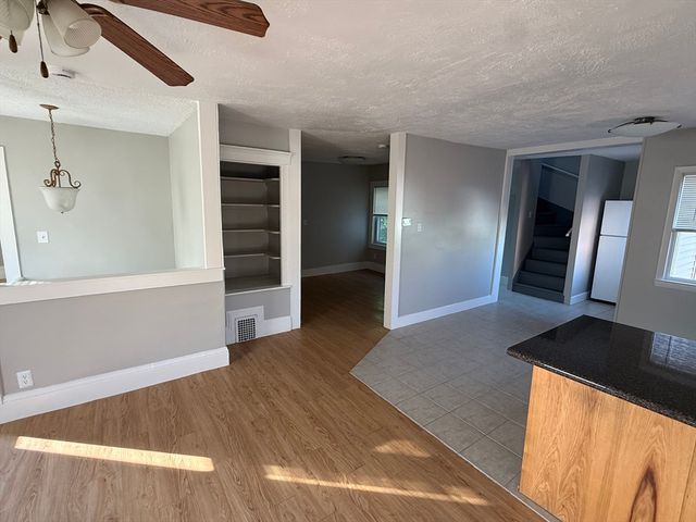 17 Alice Ave, Lynn, MA 01902