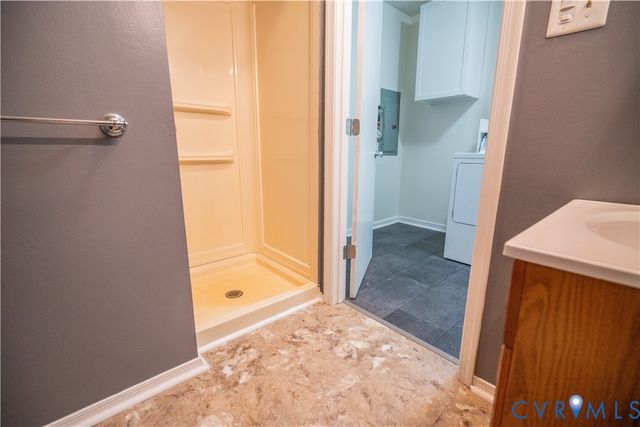 4519 Burgess House Ln, Chesterfield, VA 23236