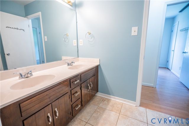 4519 Burgess House Ln, Chesterfield, VA 23236