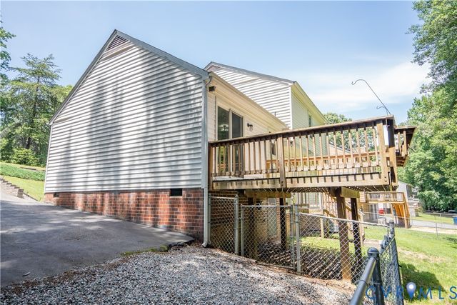 4519 Burgess House Ln, Chesterfield, VA 23236