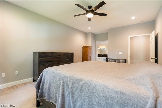5585 Shadow Ridge Circle NW, North Canton, OH 44720