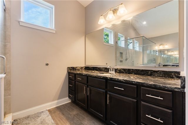 5585 Shadow Ridge Circle NW, North Canton, OH 44720
