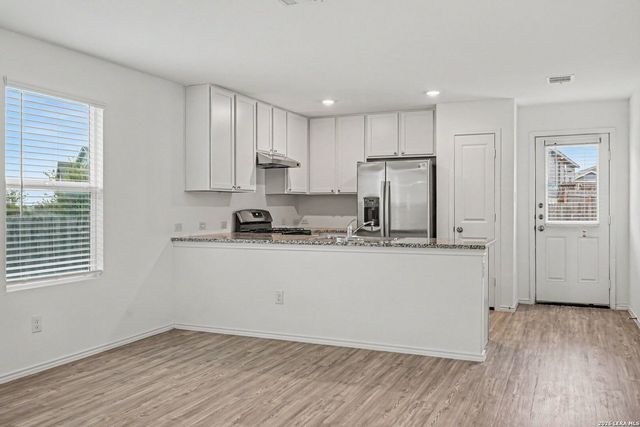 14050 WOOL PARK, San Antonio, TX 78252