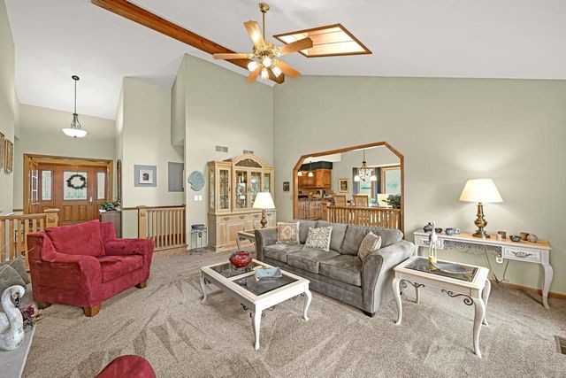 3260 Cherry Hill DRIVE, Brookfield, WI 53005
