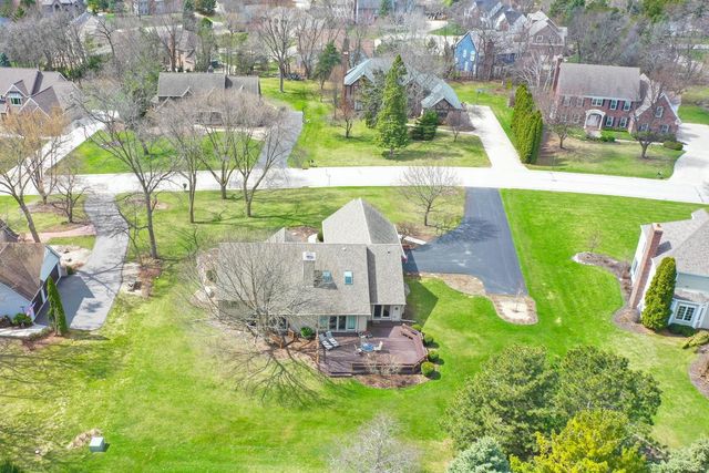 3260 Cherry Hill DRIVE, Brookfield, WI 53005