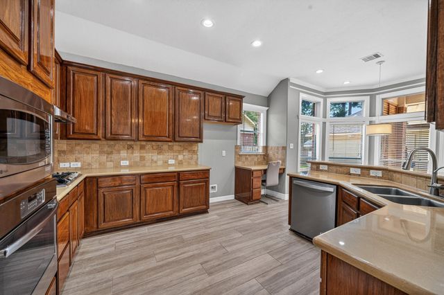 15211 Waverly Canyon Court, Cypress, TX 77429
