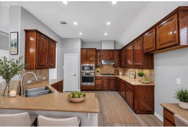 15211 Waverly Canyon Court, Cypress, TX 77429