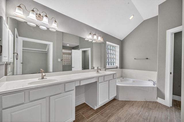 15211 Waverly Canyon Court, Cypress, TX 77429