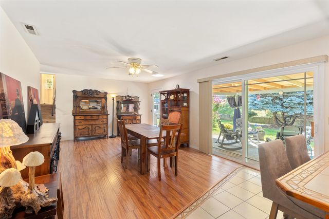 1603 NW Crescent Drive, Grants Pass, OR 97526
