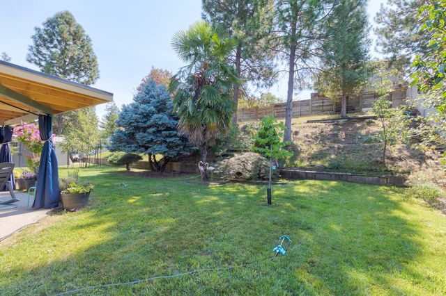 1603 NW Crescent Drive, Grants Pass, OR 97526