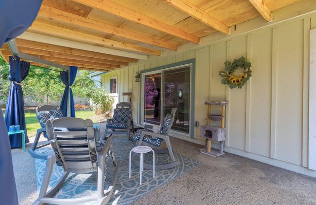 1603 NW Crescent Drive, Grants Pass, OR 97526