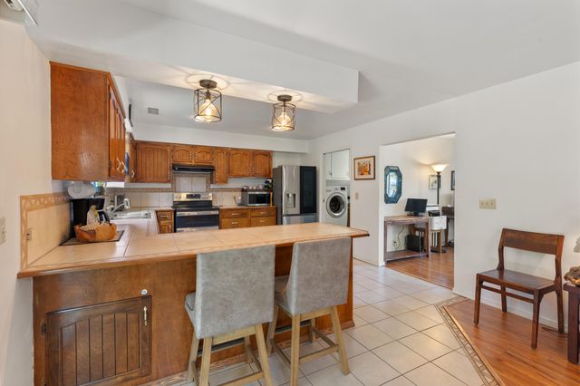 1603 NW Crescent Drive, Grants Pass, OR 97526