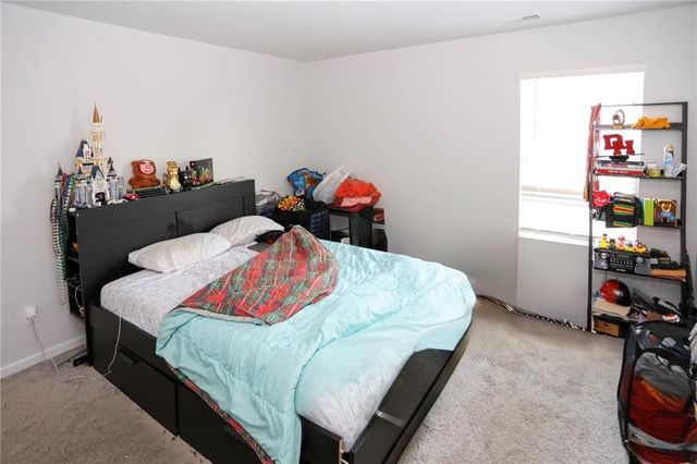 7488 Knoll Hollow Road, Lithonia, GA 30058