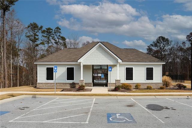 7488 Knoll Hollow Road, Lithonia, GA 30058