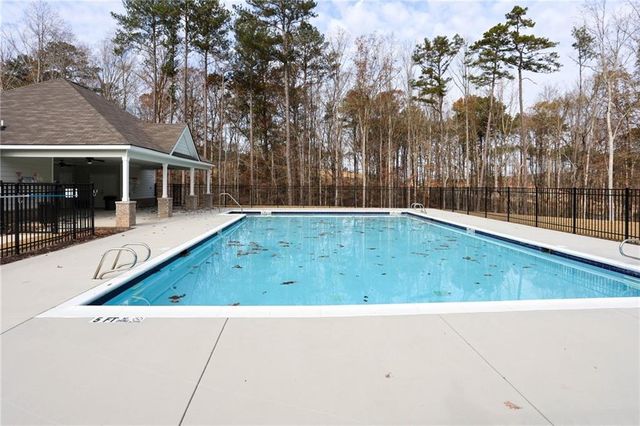 7488 Knoll Hollow Road, Lithonia, GA 30058