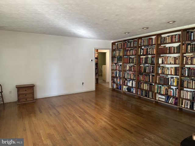1195 GLENWOOD DR, Vineland, NJ 08361