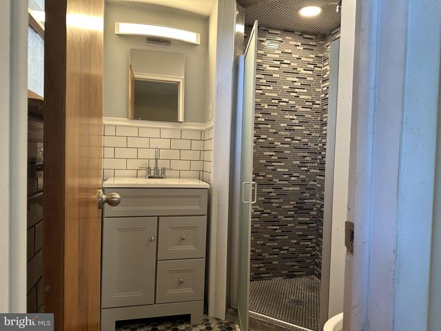 1195 GLENWOOD DR, Vineland, NJ 08361