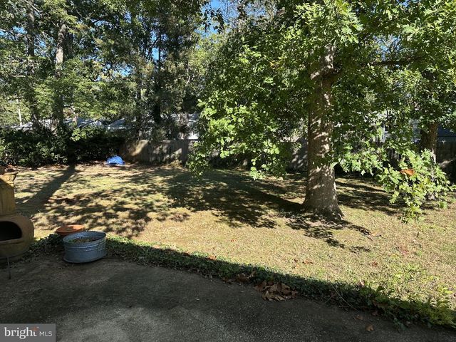 1195 GLENWOOD DR, Vineland, NJ 08361