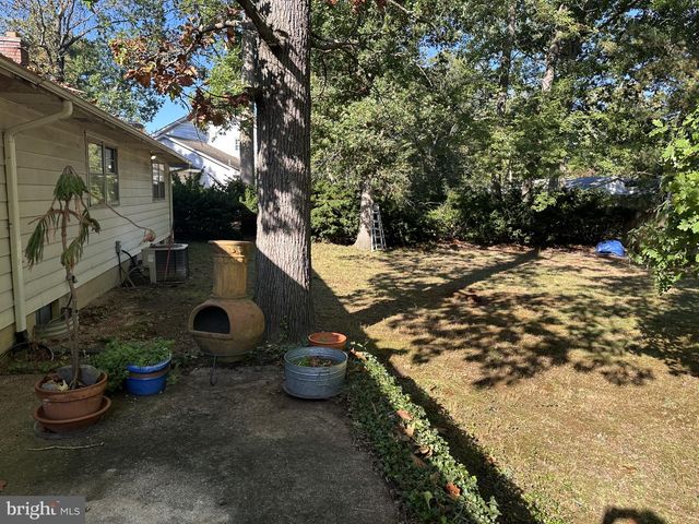 1195 GLENWOOD DR, Vineland, NJ 08361