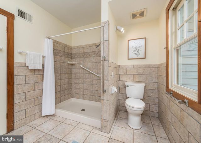 1300 PARRS RIDGE DR, Spencerville, MD 20868