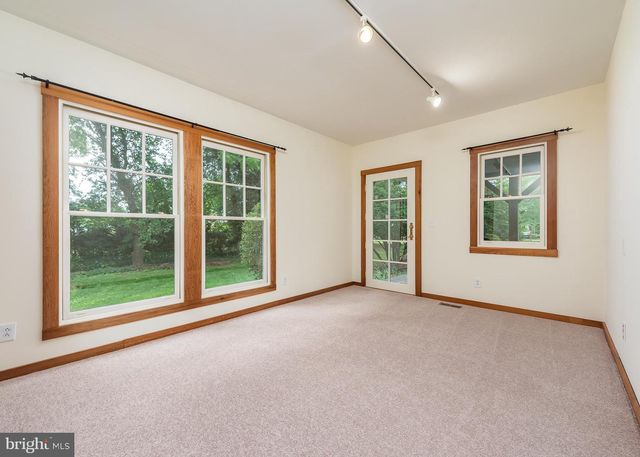 1300 PARRS RIDGE DR, Spencerville, MD 20868