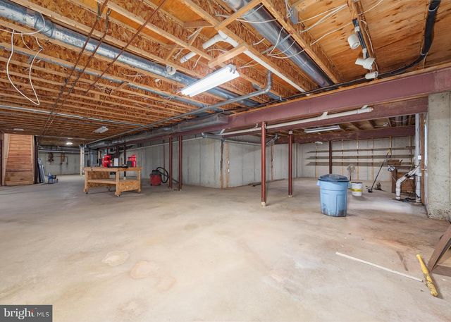 1300 PARRS RIDGE DR, Spencerville, MD 20868