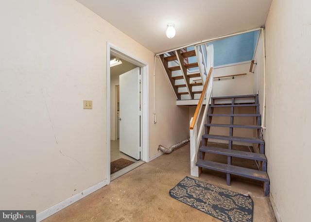 1300 PARRS RIDGE DR, Spencerville, MD 20868