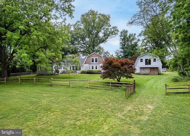 1300 PARRS RIDGE DR, Spencerville, MD 20868