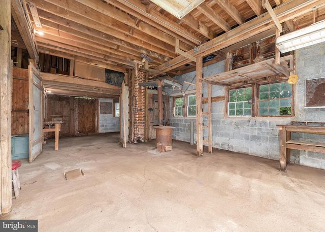 1300 PARRS RIDGE DR, Spencerville, MD 20868