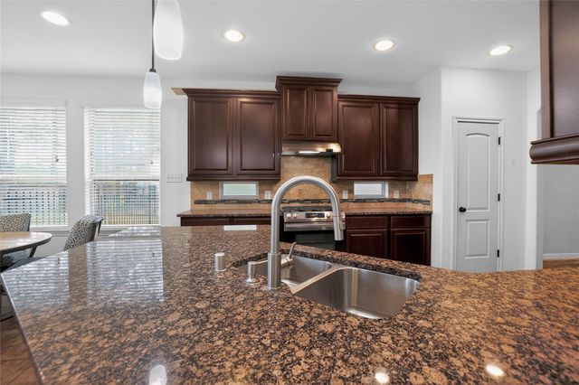 74 N Whistling Swan Place, Spring, TX 77389