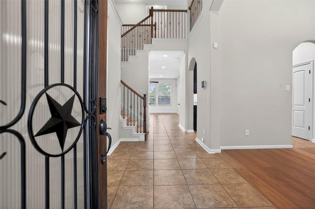 74 N Whistling Swan Place, Spring, TX 77389