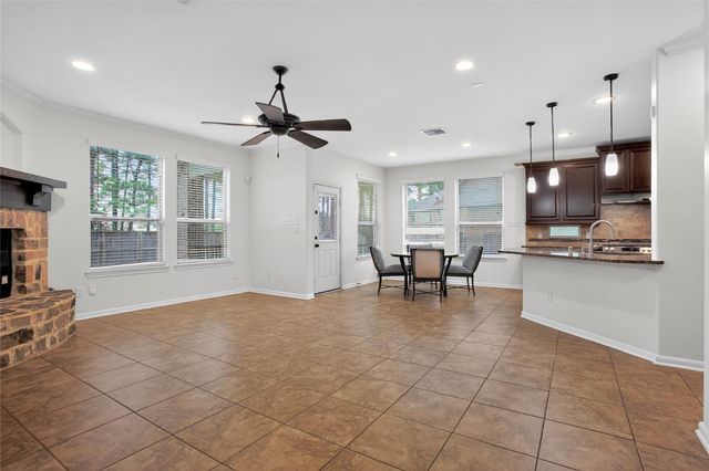 74 N Whistling Swan Place, Spring, TX 77389