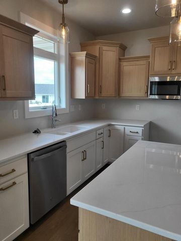 2520 KILRUSH ROAD, De Pere, WI 54115