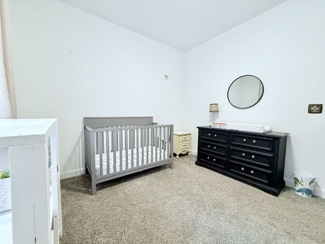 1021 Woodmont Dr, Dickson, TN 37055