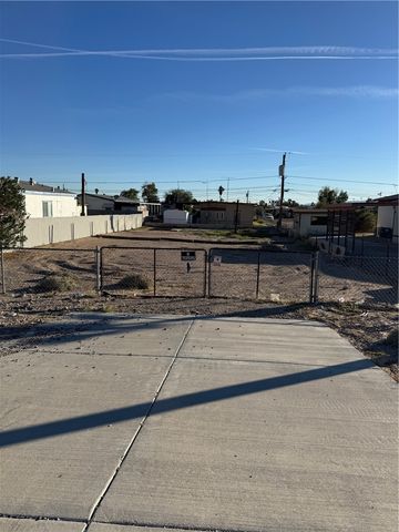 1060 Riverview Drive, Bullhead City, AZ 86442