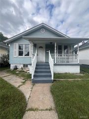 2471 Center Street, Granite City, IL 62040