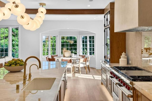 729 Chiltern Road, Hillsborough, CA 94010