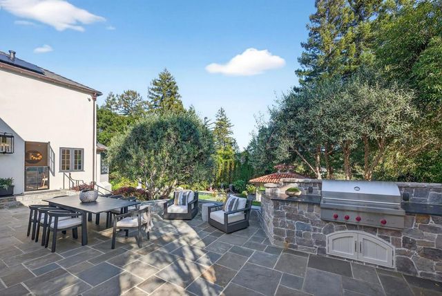 729 Chiltern Road, Hillsborough, CA 94010