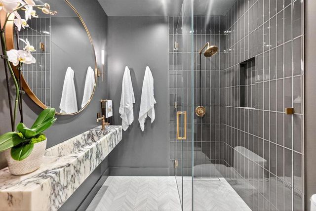 729 Chiltern Road, Hillsborough, CA 94010