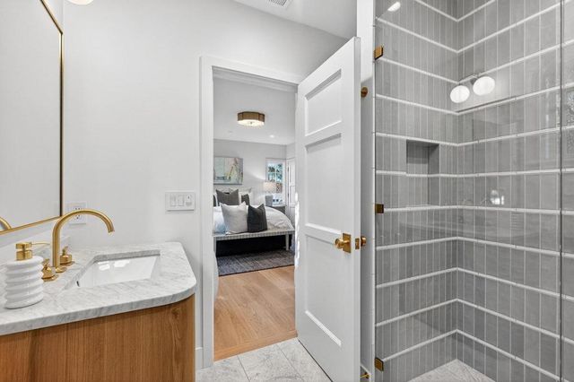 729 Chiltern Road, Hillsborough, CA 94010