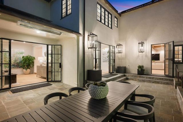 729 Chiltern Road, Hillsborough, CA 94010