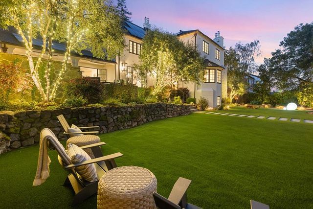 729 Chiltern Road, Hillsborough, CA 94010