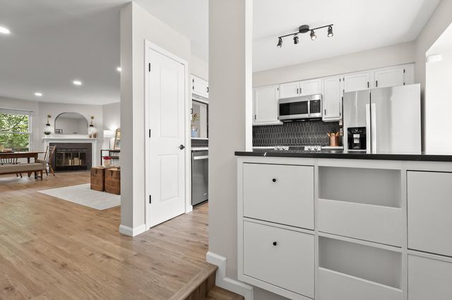 9539 CLOCKTOWER LN, Columbia, MD 21046