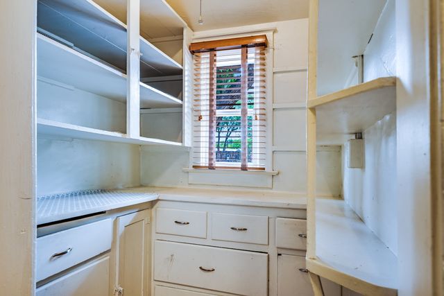 506 11th Street NW, Albuquerque, NM 87102