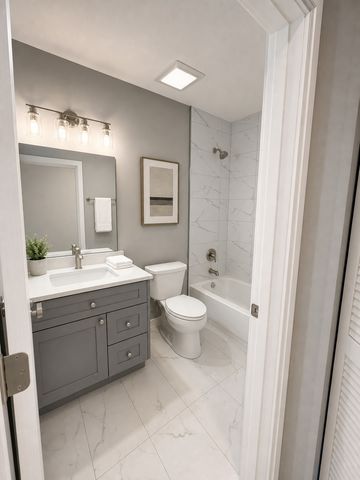 141 S OAK PARK Avenue 10, Oak Park, IL 60302