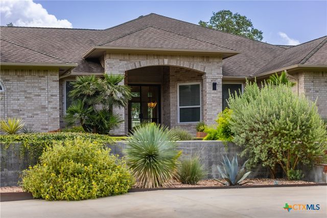 7209 US Highway 87, Cuero, TX 77954