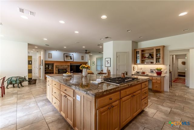 7209 US Highway 87, Cuero, TX 77954